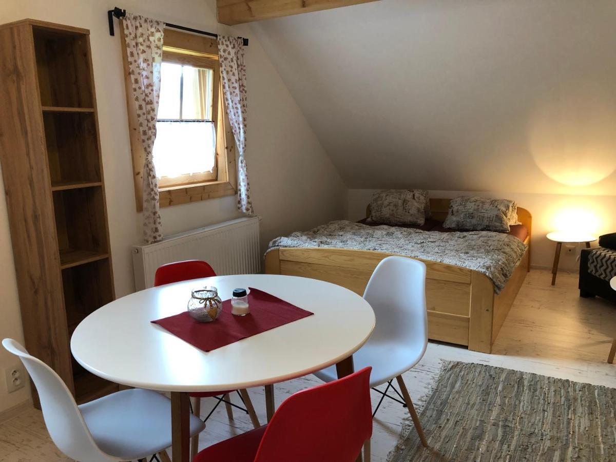 Apartman U Setra Пец под Снежко Екстериор снимка